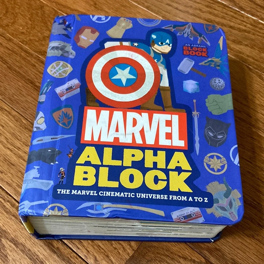 Marvel ALPHA BLOCK - Marvel Cinematic Universe from A to Z - Picture 1 of 17